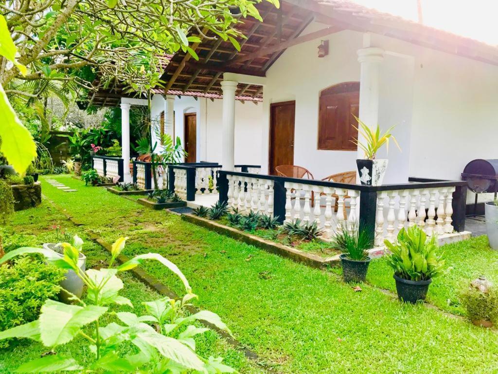 Freedom192 Hotel Weligama Exterior photo