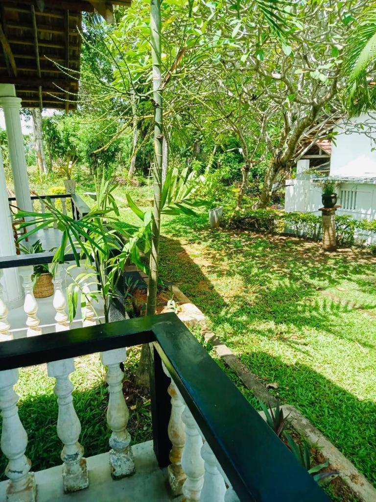 Freedom192 Hotel Weligama Exterior photo