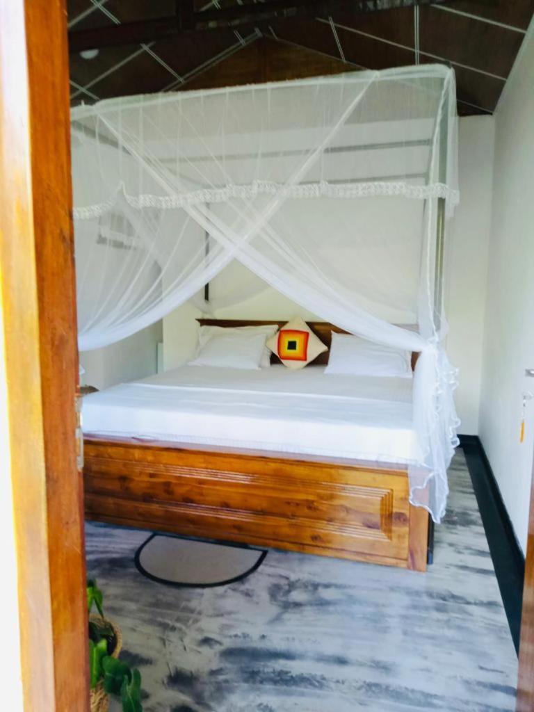 Freedom192 Hotel Weligama Exterior photo