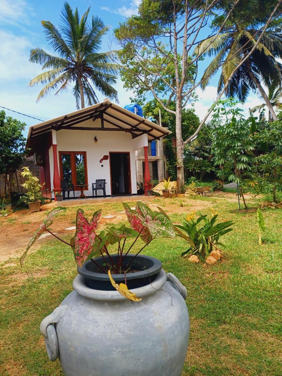 Freedom192 Hotel Weligama Exterior photo